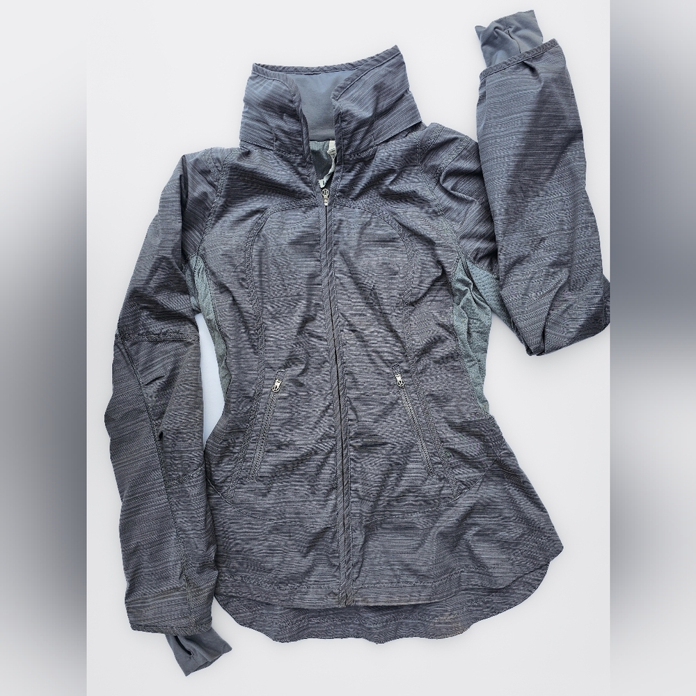 Lululemon Athletica Grey Light Jacket
